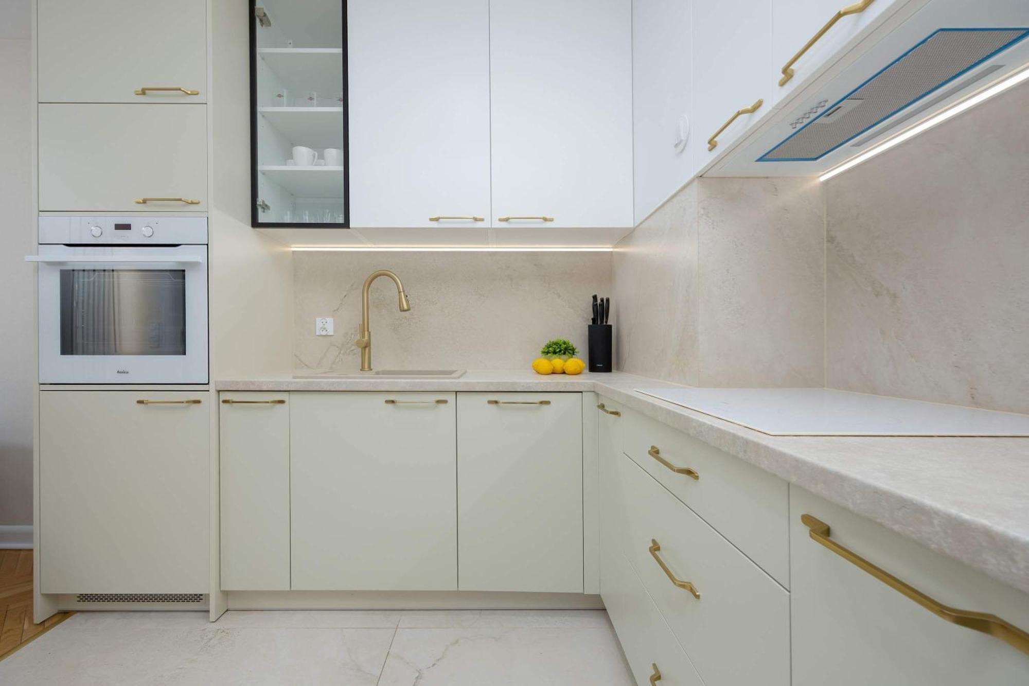 Tasteful One Bedroom By Renters Apartment